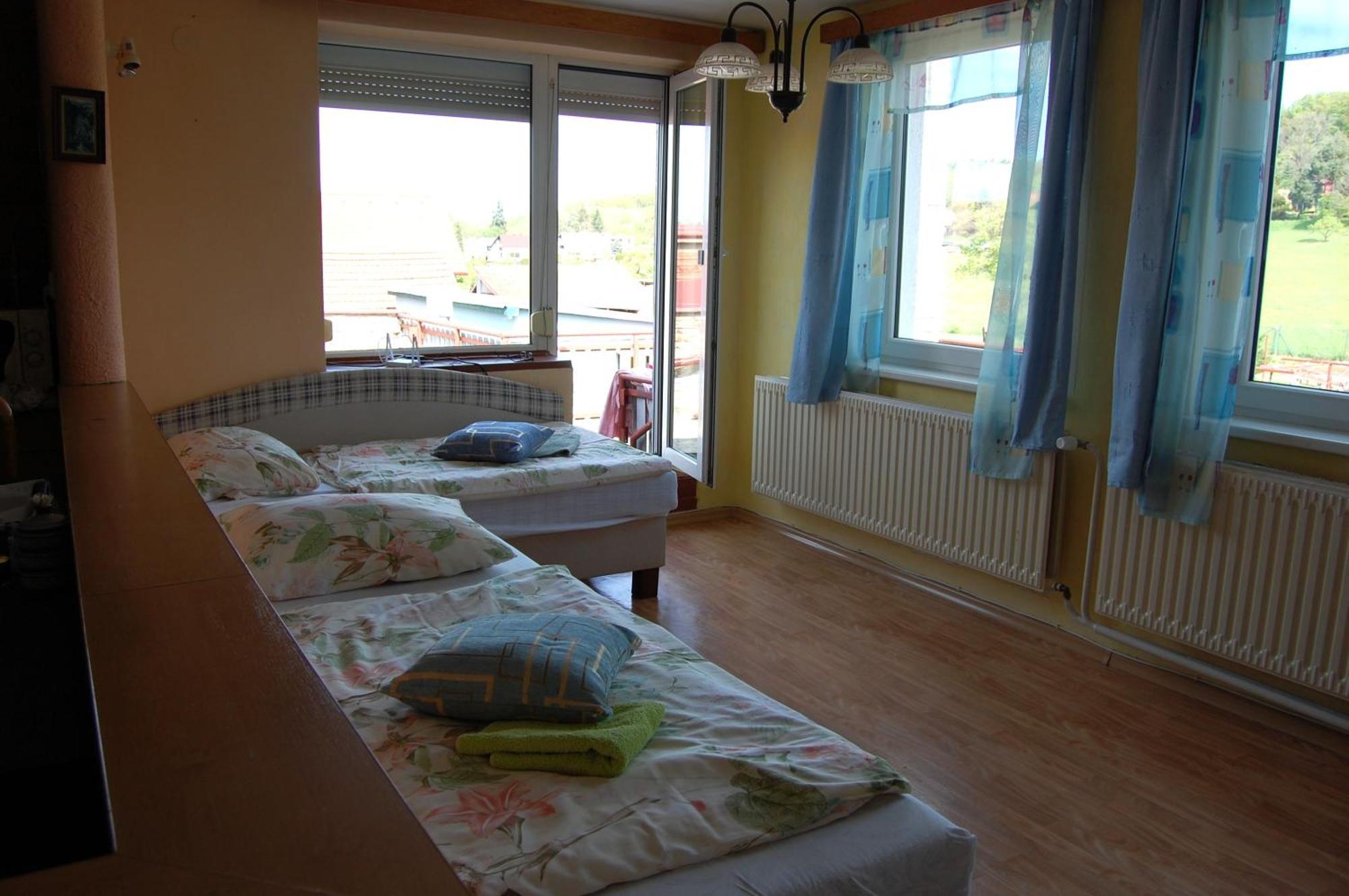Apartman U Babicky Dobrikov Екстер'єр фото